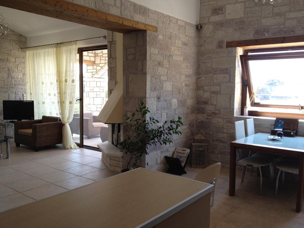 Diamond Giannopoulos Elea Apartments Kyparissia Quarto foto